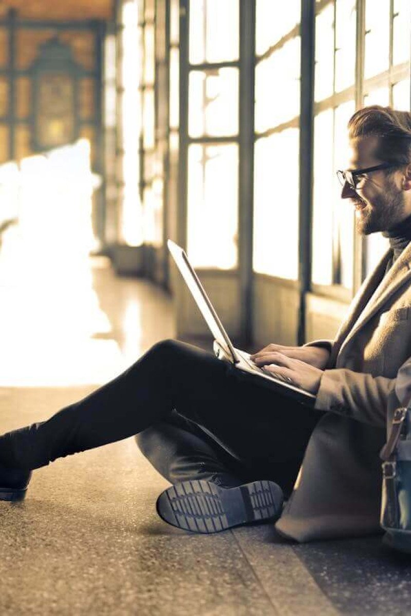 man-with-laptop